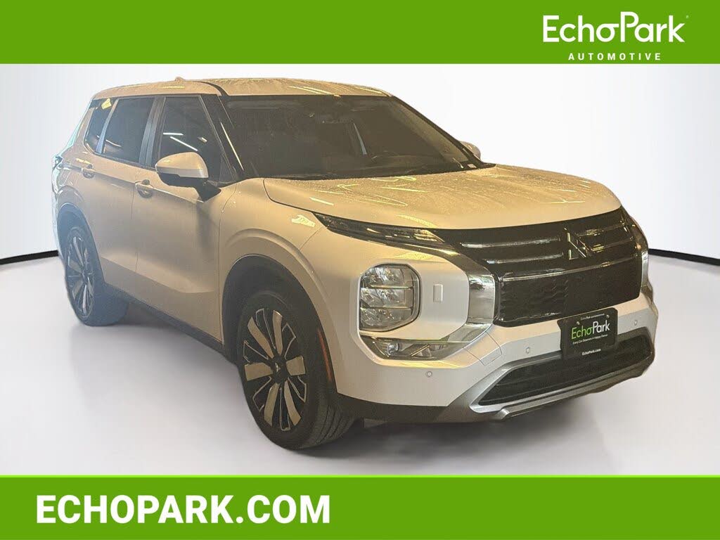 2025 Mitsubishi Outlander Trail Edition