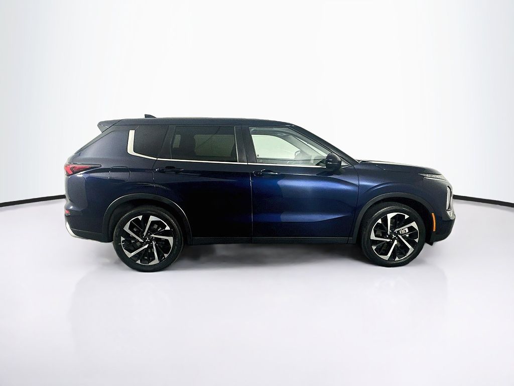 2024 Mitsubishi Outlander Black Edition
