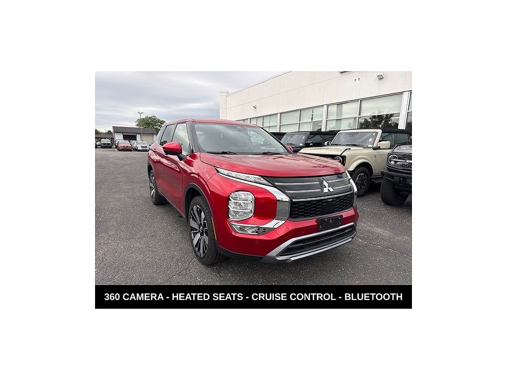 2025 Mitsubishi Outlander SE