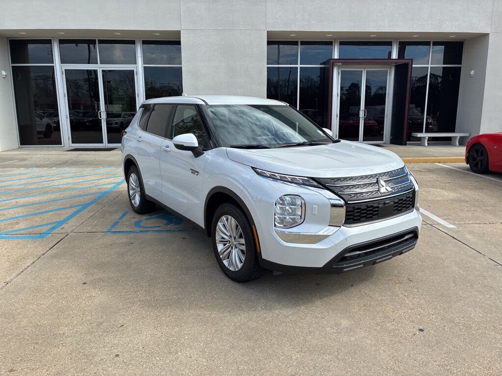 2024 Mitsubishi Outlander PHEV ES Fleet