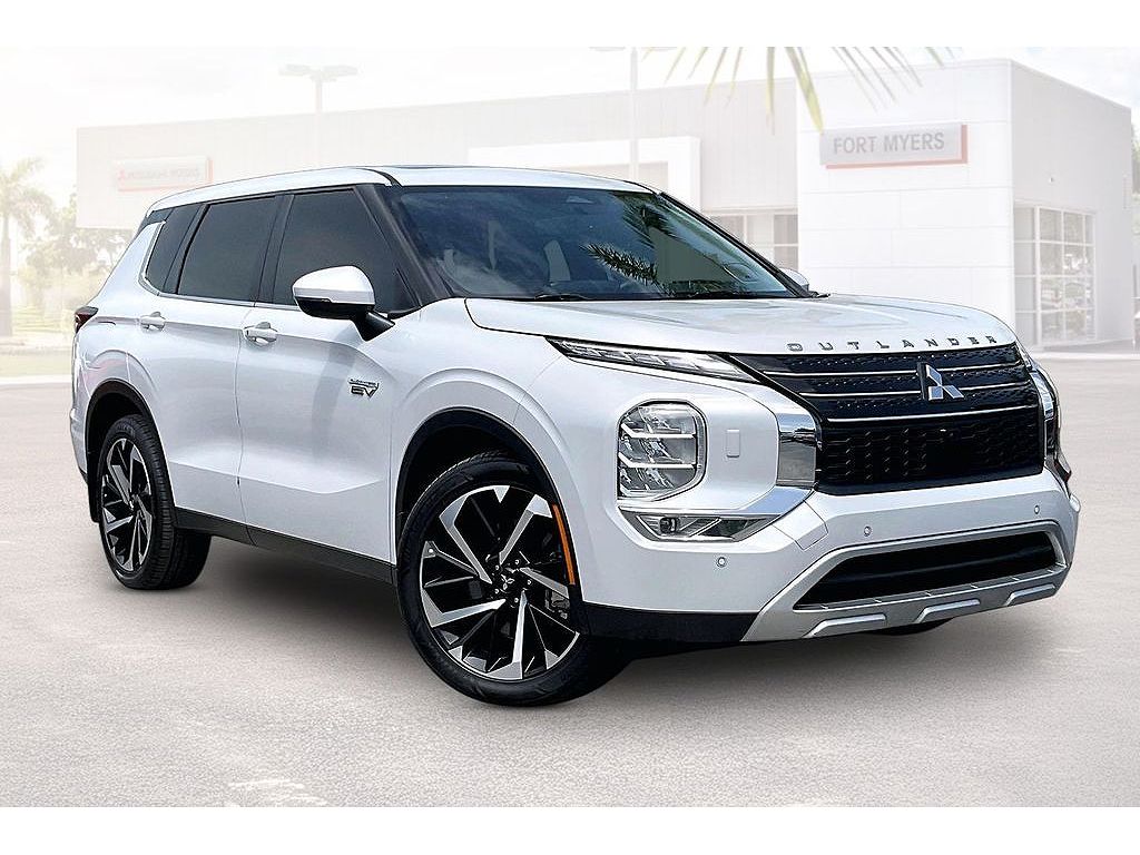 2024 Mitsubishi Outlander PHEV SE