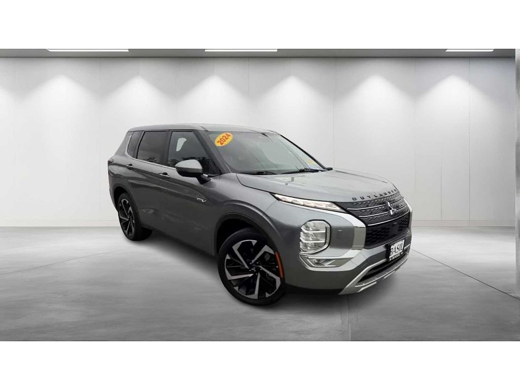 2024 Mitsubishi Outlander PHEV SE