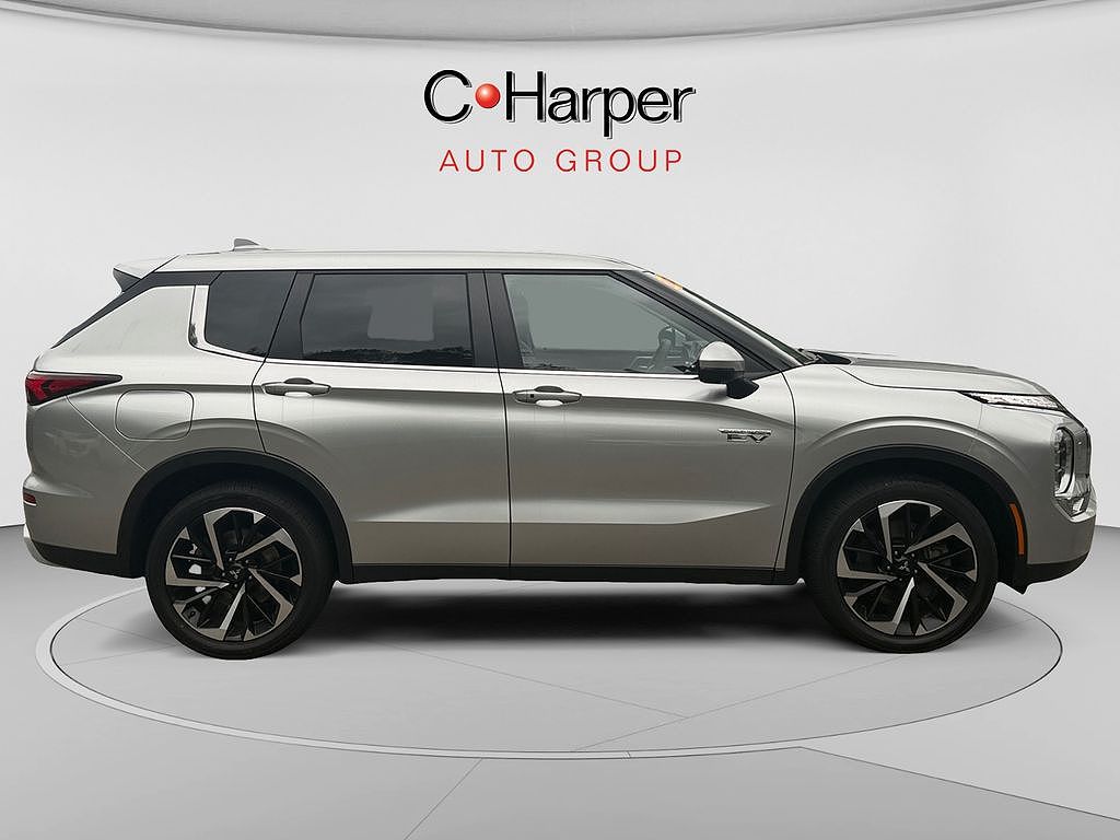 2024 Mitsubishi Outlander PHEV SE S-AWC