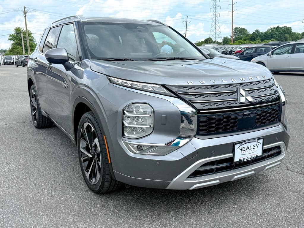 2024 Mitsubishi Outlander PHEV SEL