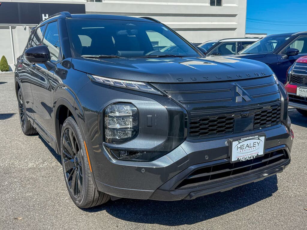2026 Mitsubishi Outlander PHEV SEL