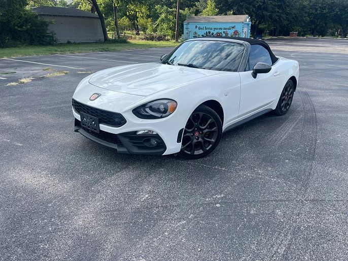 2017 Fiat 124 Spider Classica