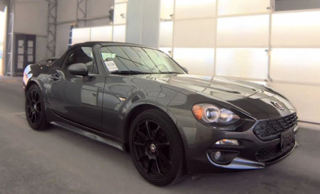 2017 Fiat 124 Spider Classica