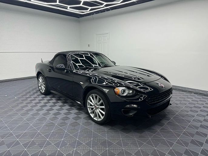 2019 Fiat 124 Spider Classica