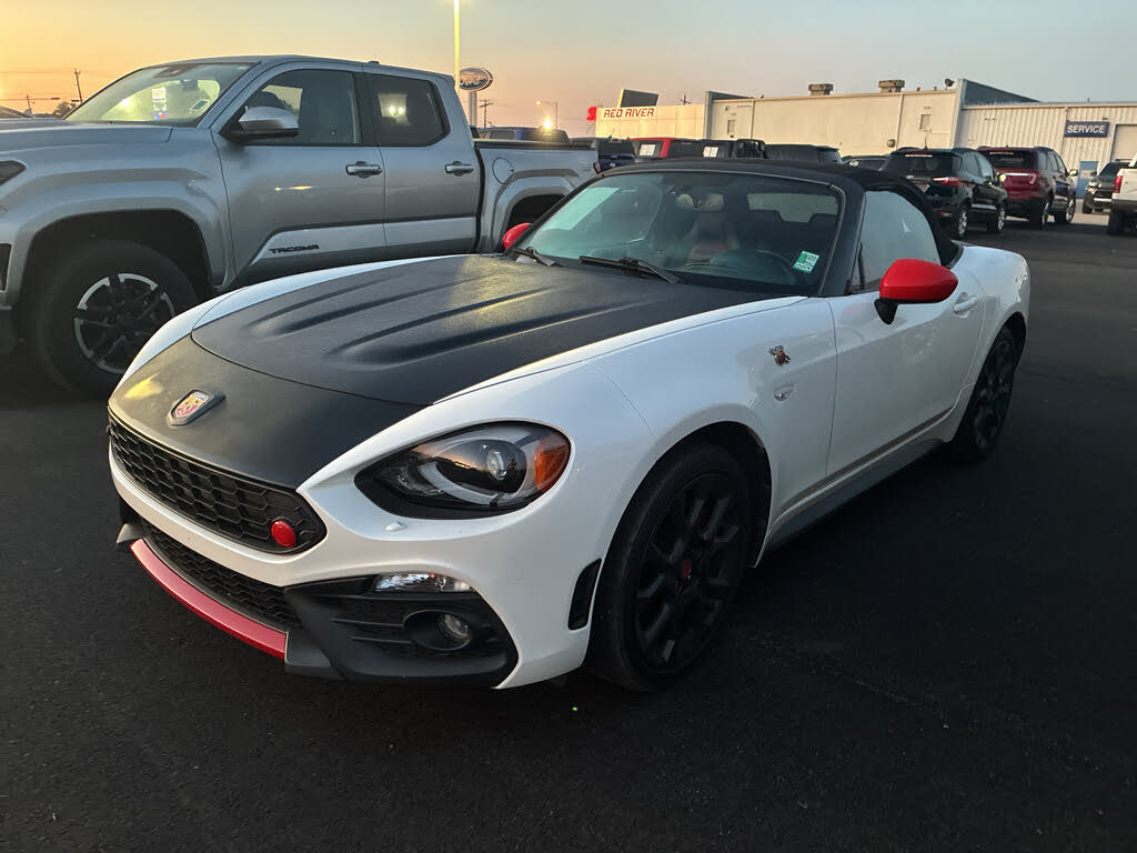 2020 Fiat 124 Spider Abarth