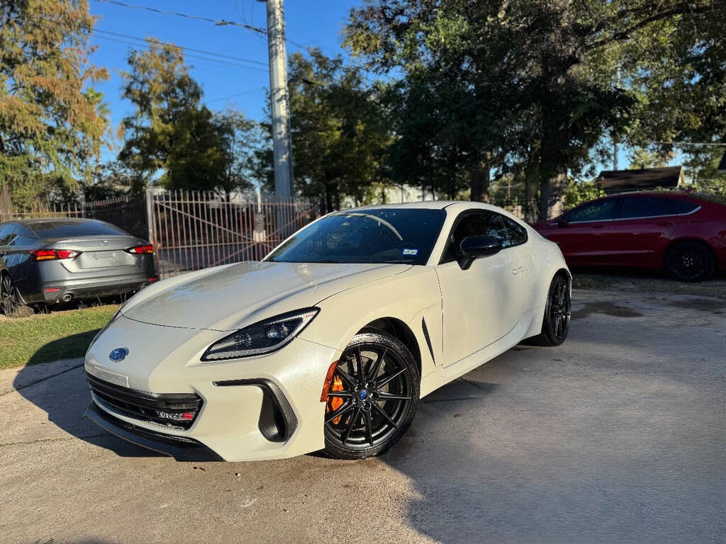 2025 Subaru BRZ tS