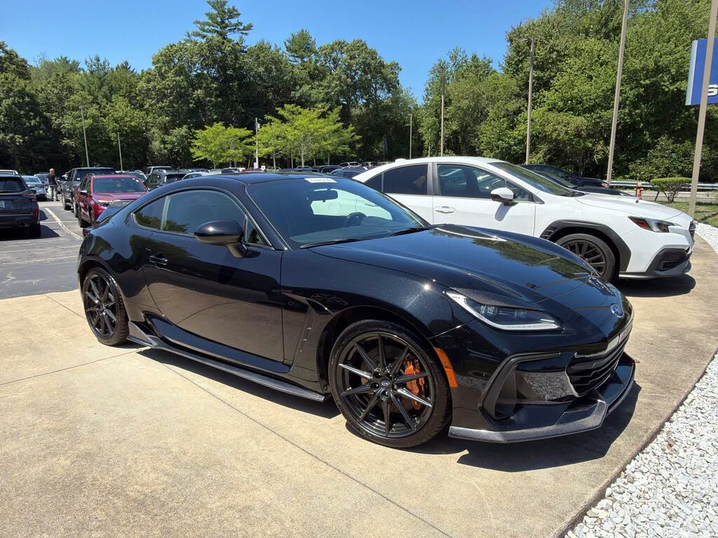 2024 Subaru BRZ tS