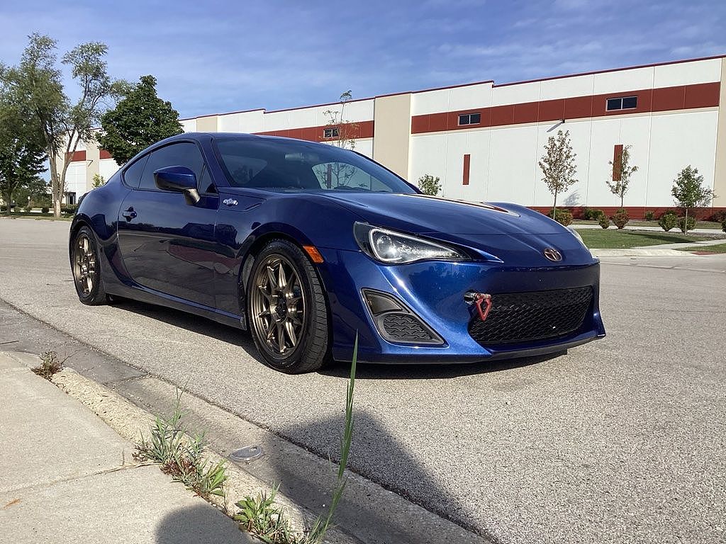 2013 Scion FR-S