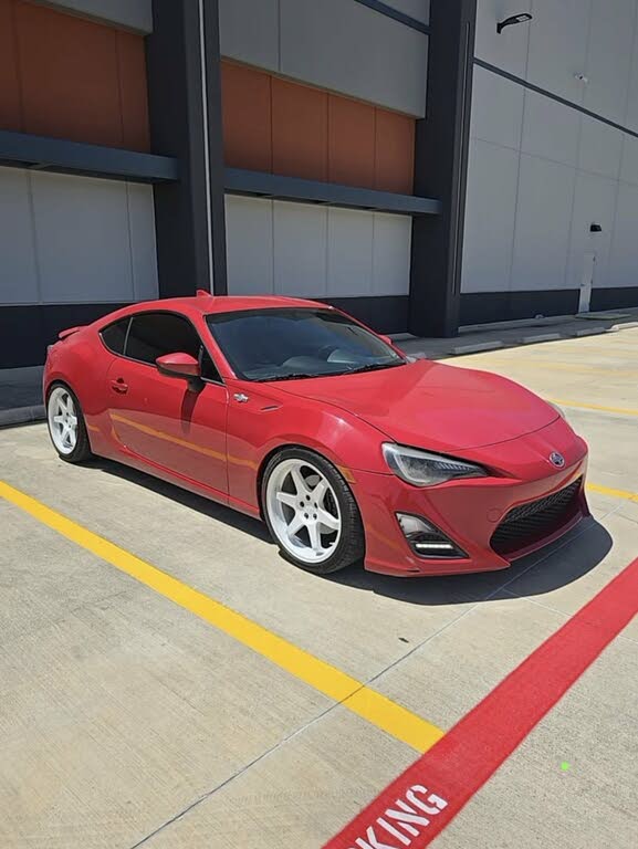 2016 Scion FR-S
