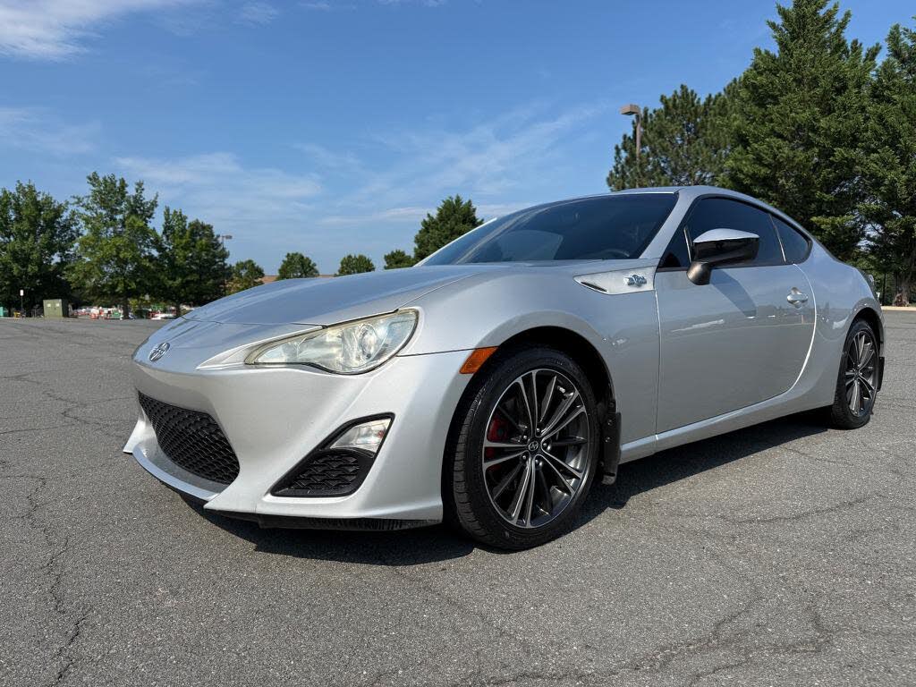 2013 Scion FR-S