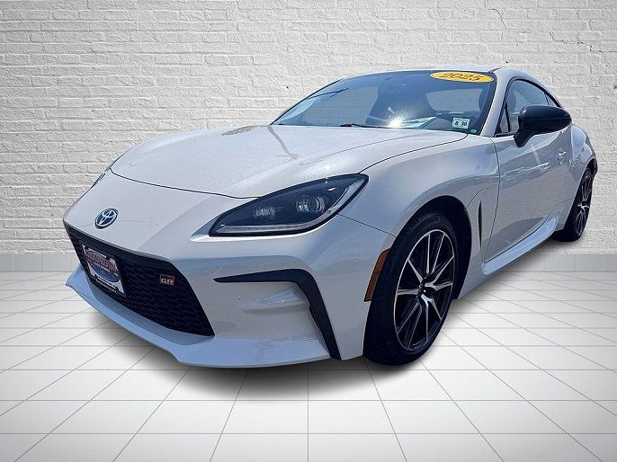 2025 Toyota GR86