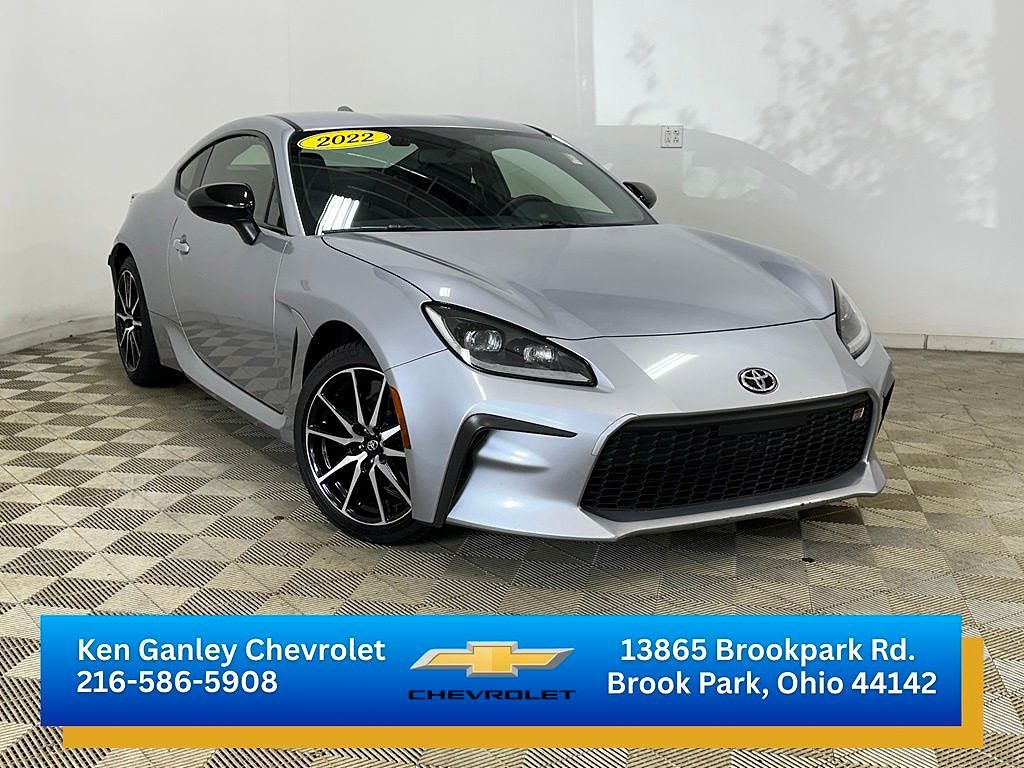 2022 Toyota GR86 ES