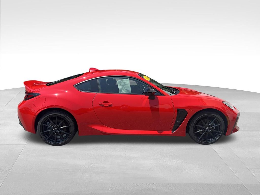 2024 Toyota GR86 Premium
