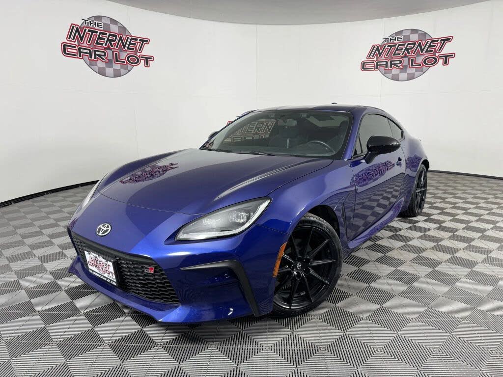 2024 Toyota GR86 Premium