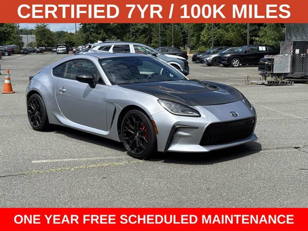 2025 Toyota GR86 Premium