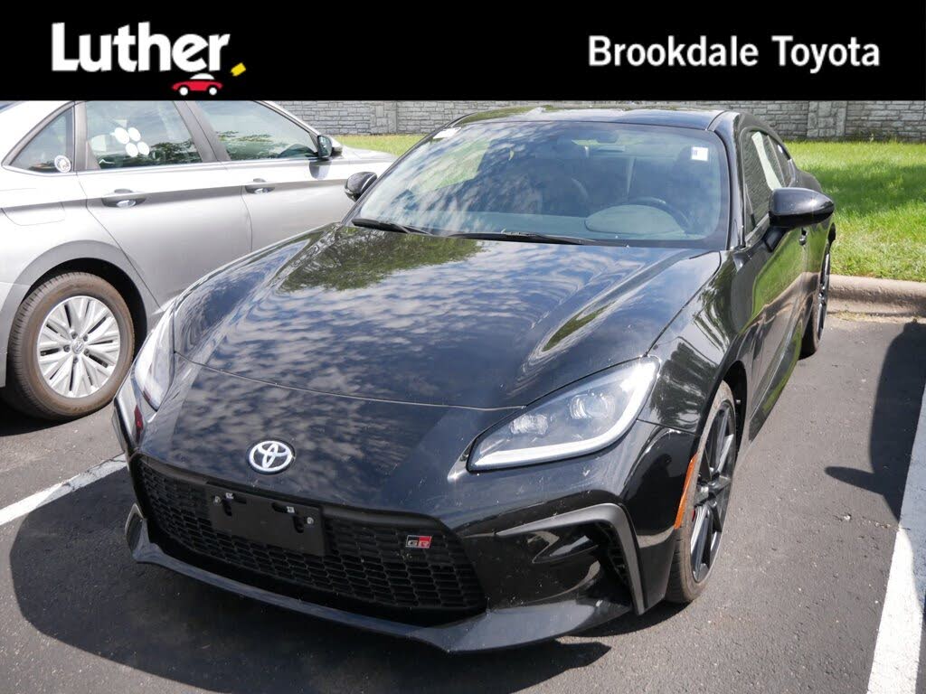 2024 Toyota GR86 Premium