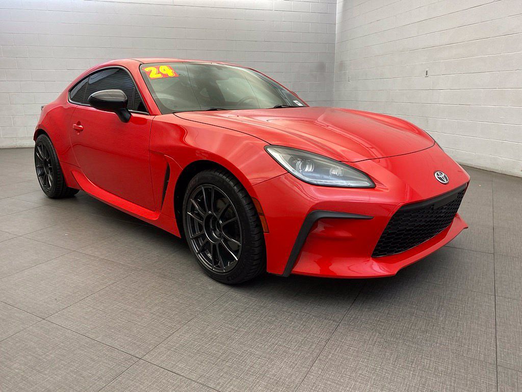 2024 Toyota GR86 Premium