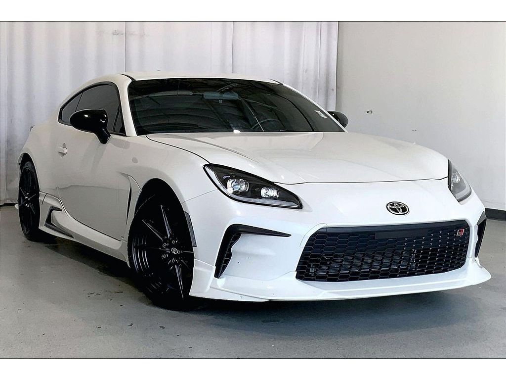 2025 Toyota GR86 Premium