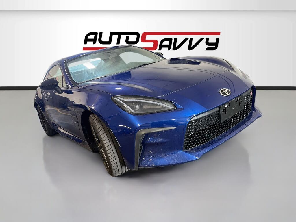 2025 Toyota GR86 Premium