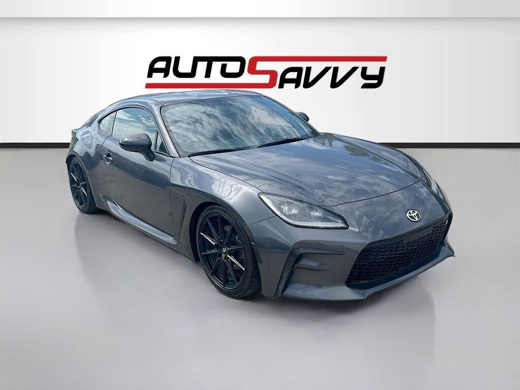 2024 Toyota GR86 Premium