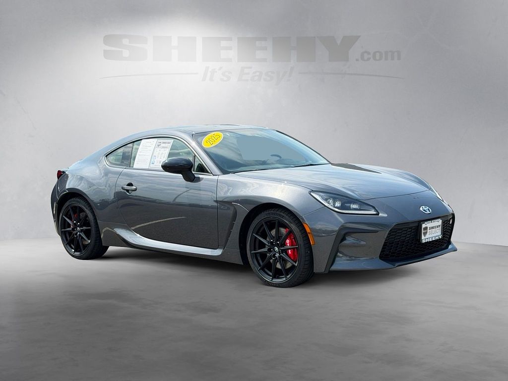 2025 Toyota GR86 Premium