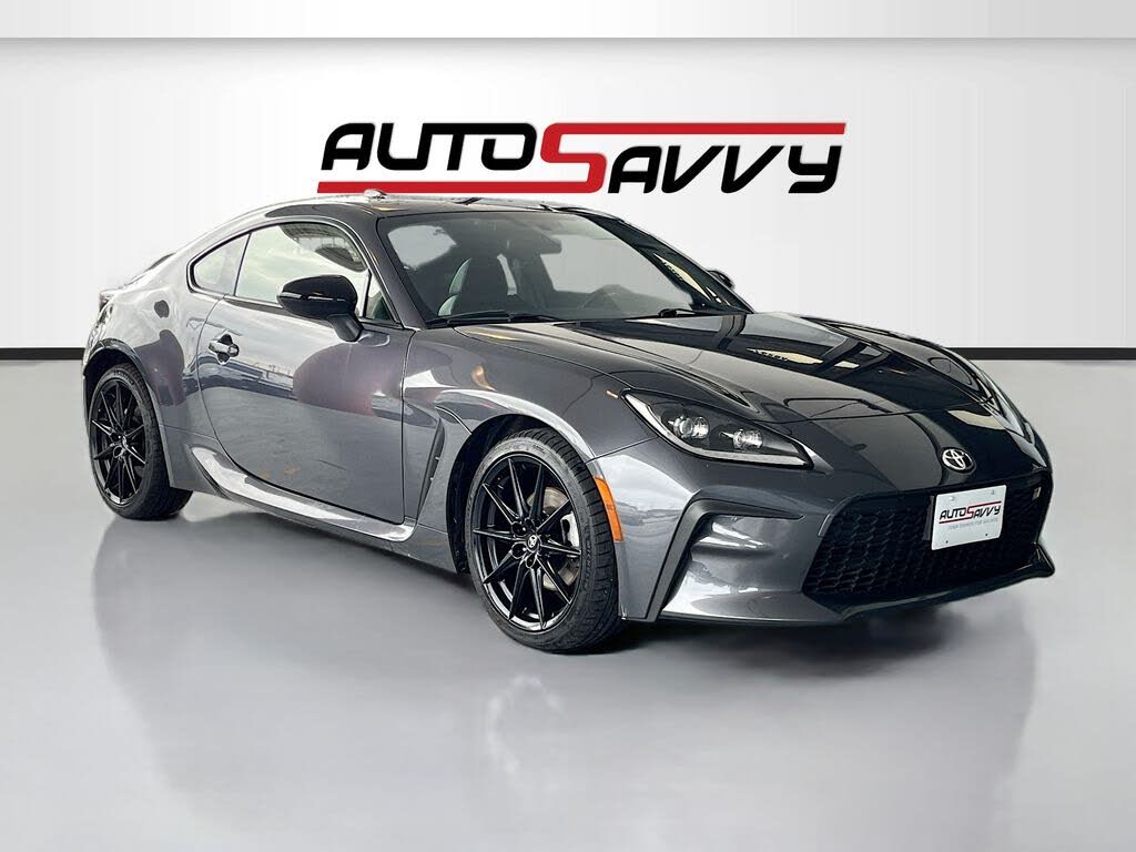 2024 Toyota GR86 Premium