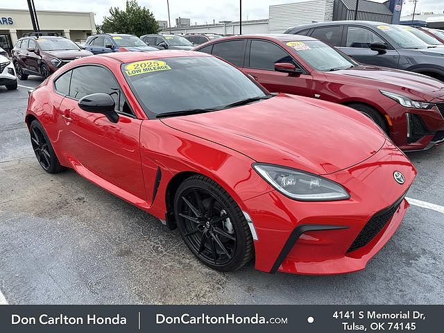 2025 Toyota GR86 Premium