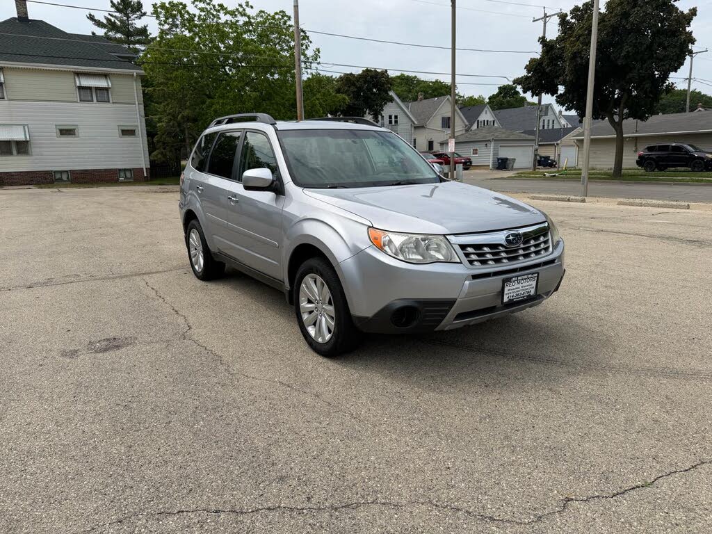 2013 Subaru Forester 2.5X Premium PZEV