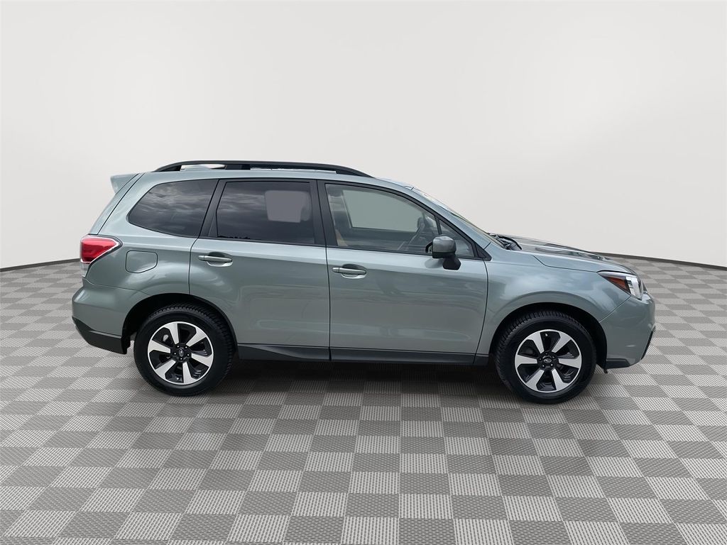 2017 Subaru Forester 2.5i Premium PZEV