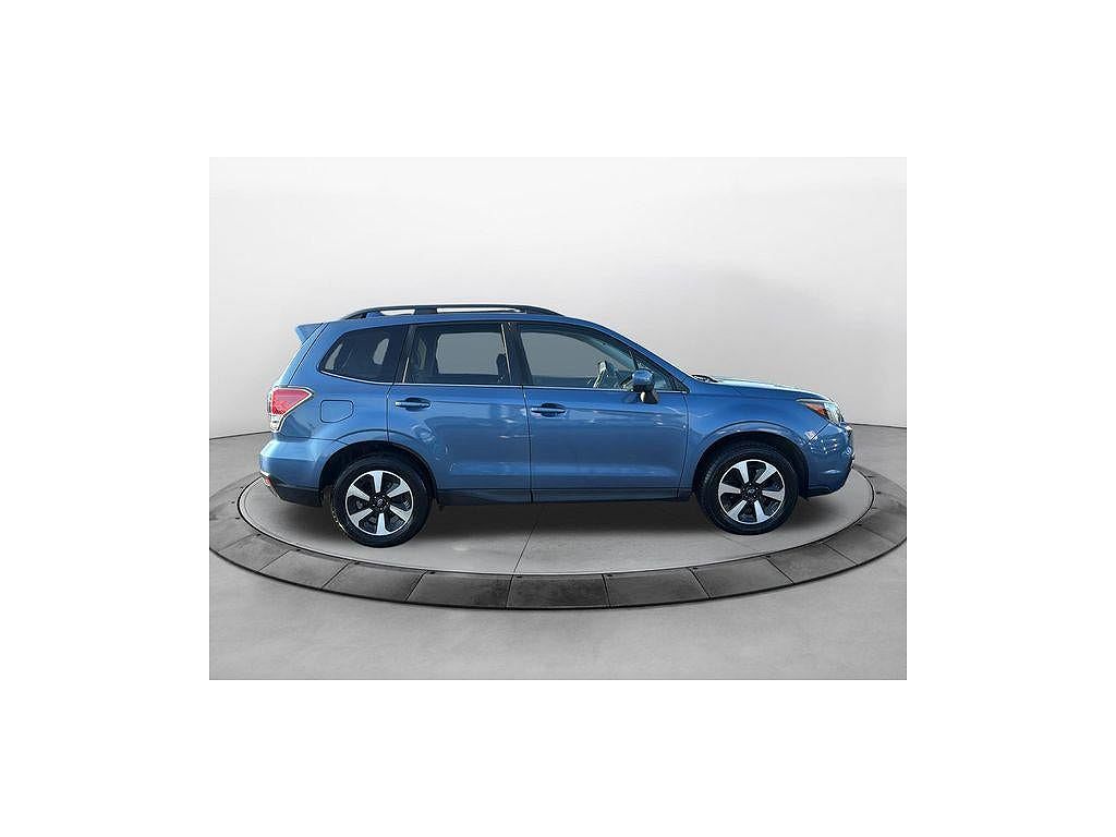 2017 Subaru Forester 2.5i Limited PZEV
