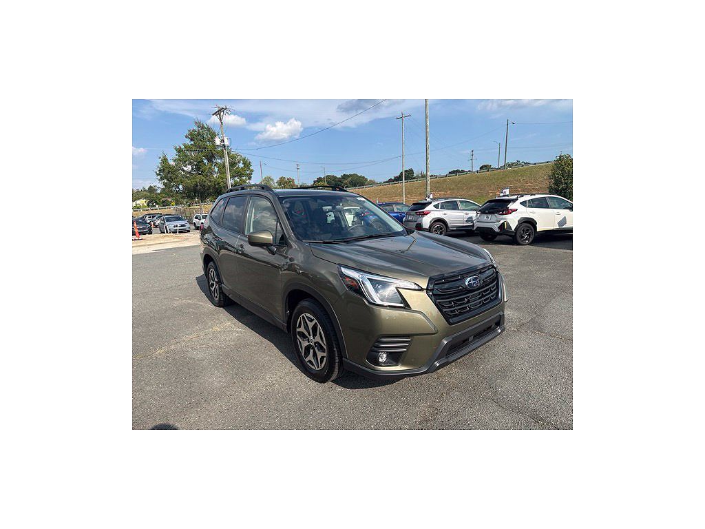 2024 Subaru Forester Premium