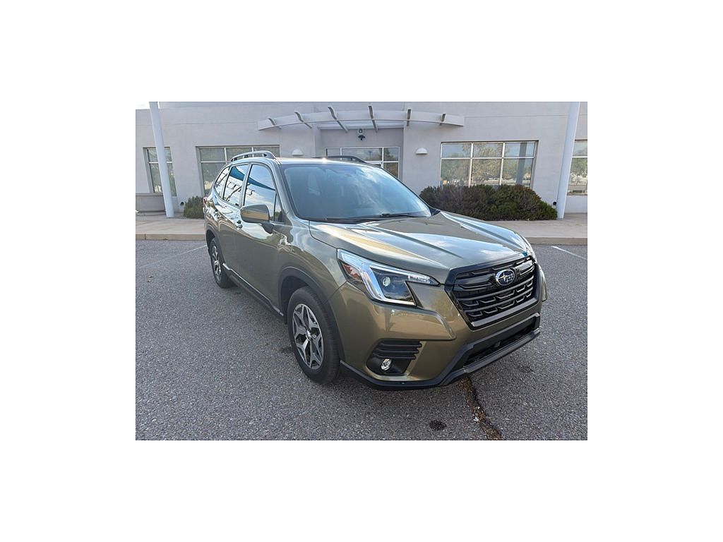2024 Subaru Forester Premium
