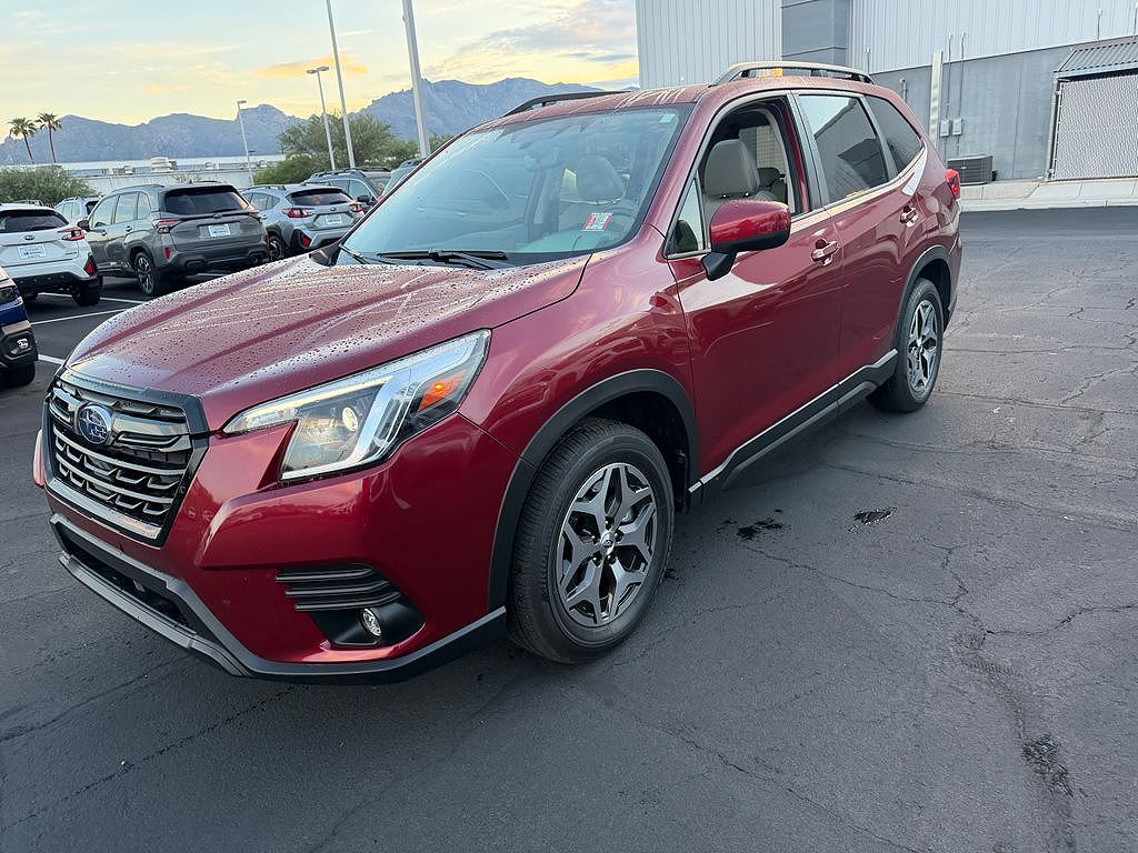 2024 Subaru Forester Premium