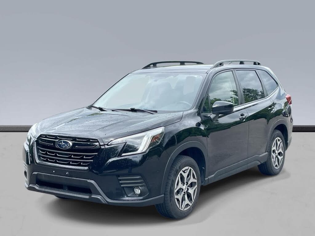 2024 Subaru Forester Premium