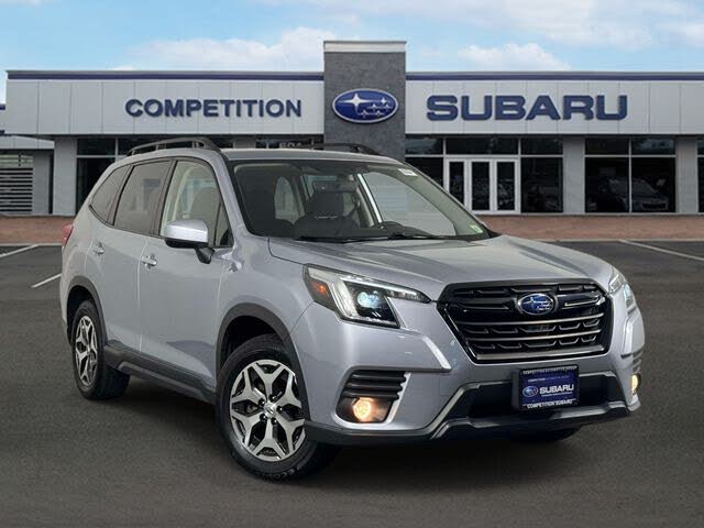 2023 Subaru Forester Premium