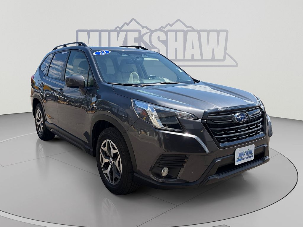 2023 Subaru Forester Premium