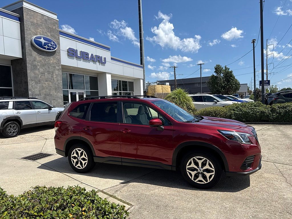 2024 Subaru Forester Premium