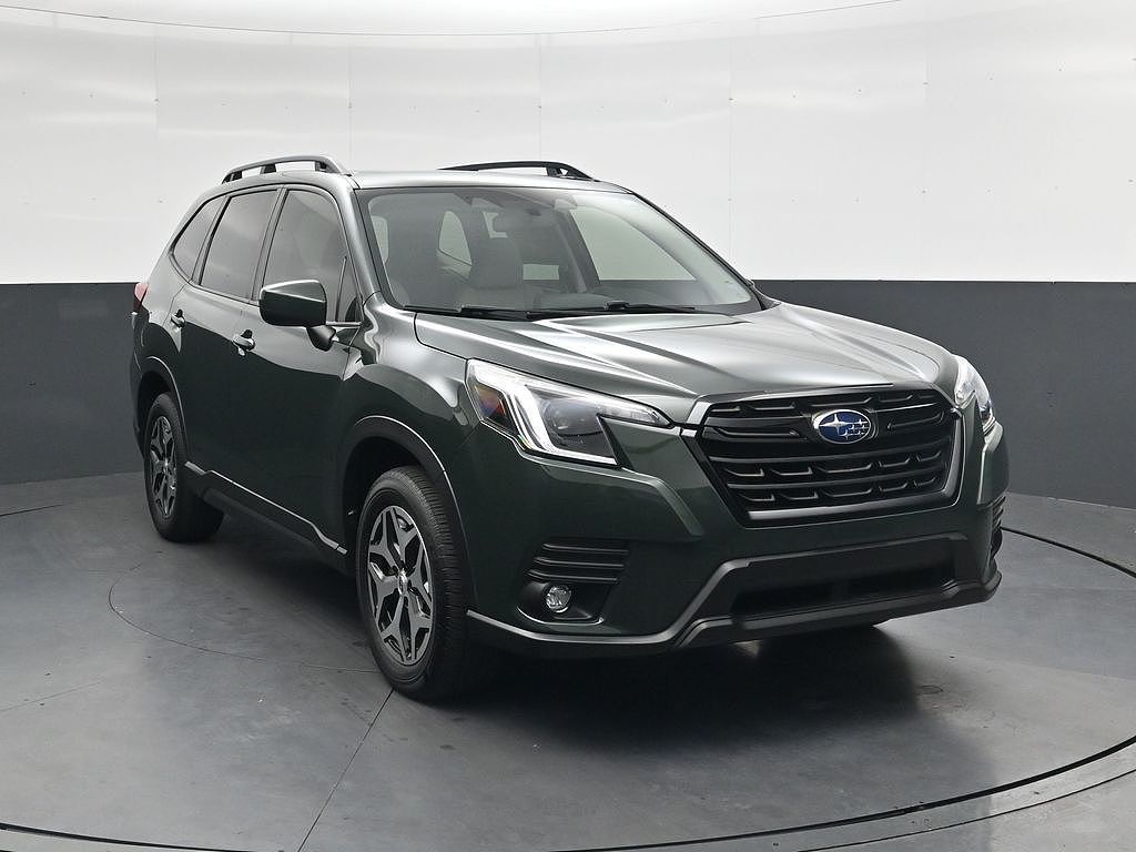 2024 Subaru Forester Premium