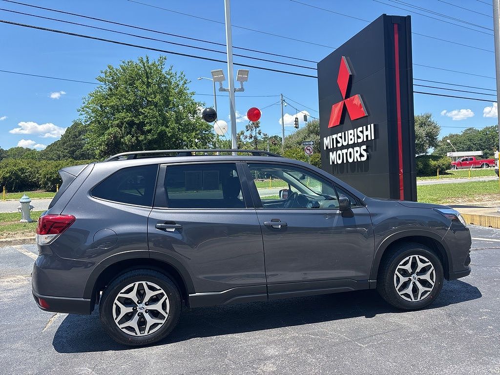 2023 Subaru Forester Premium
