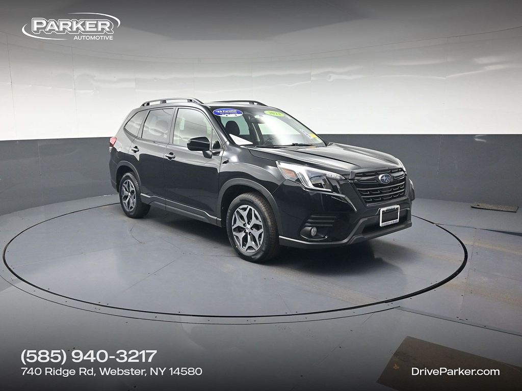 2023 Subaru Forester Premium