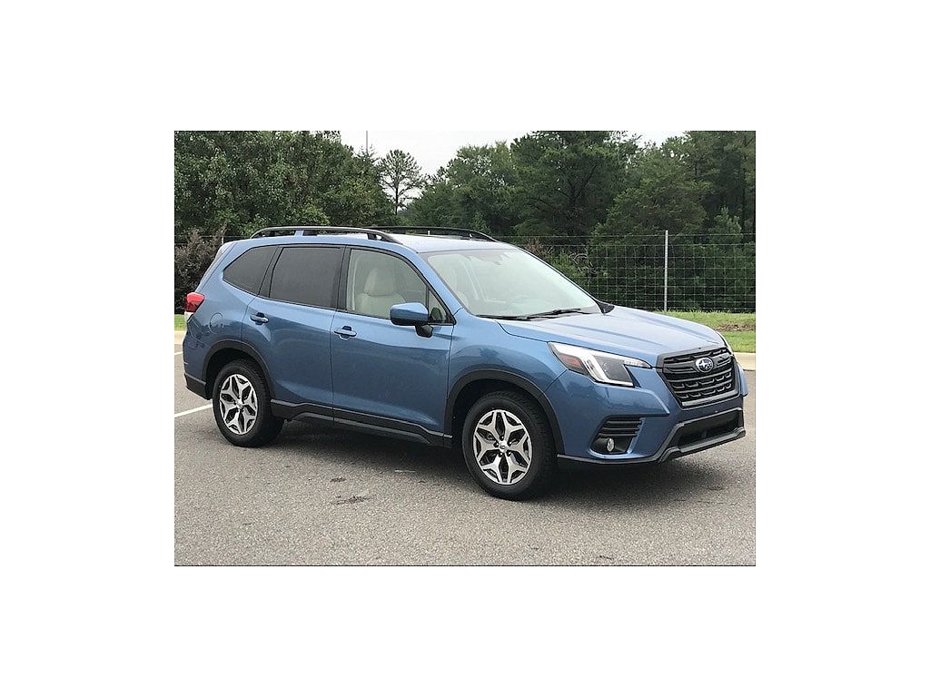 2023 Subaru Forester Premium