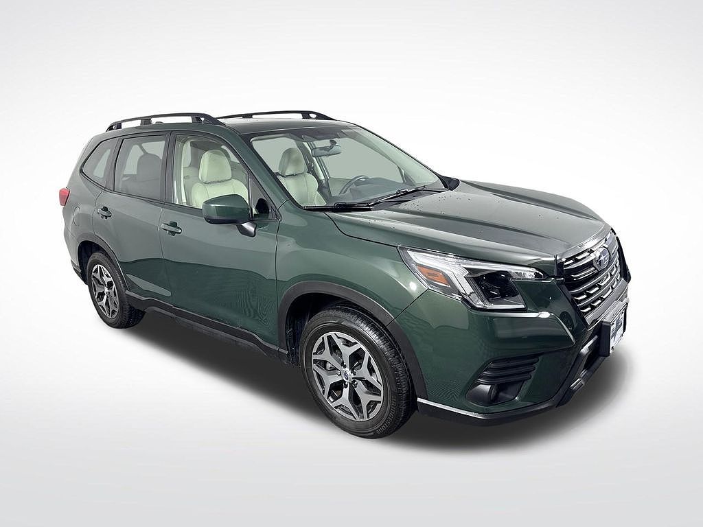 2023 Subaru Forester Premium