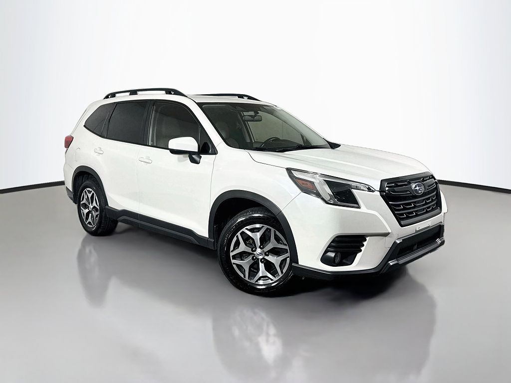2023 Subaru Forester Premium