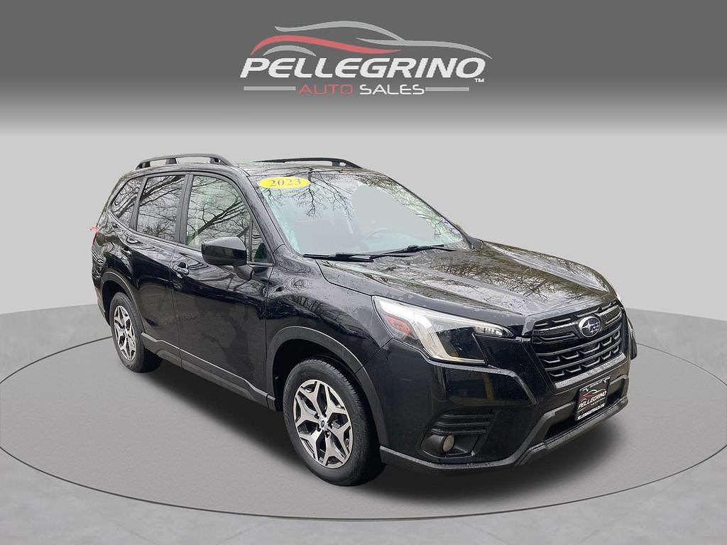 2023 Subaru Forester Premium