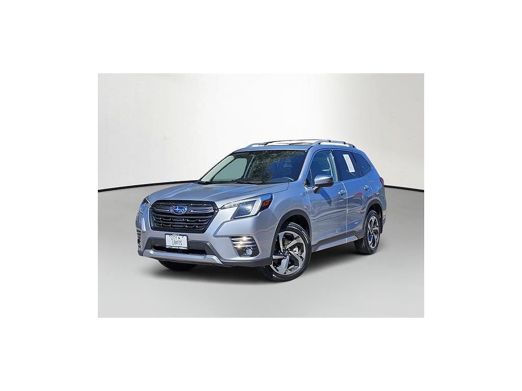2023 Subaru Forester Touring