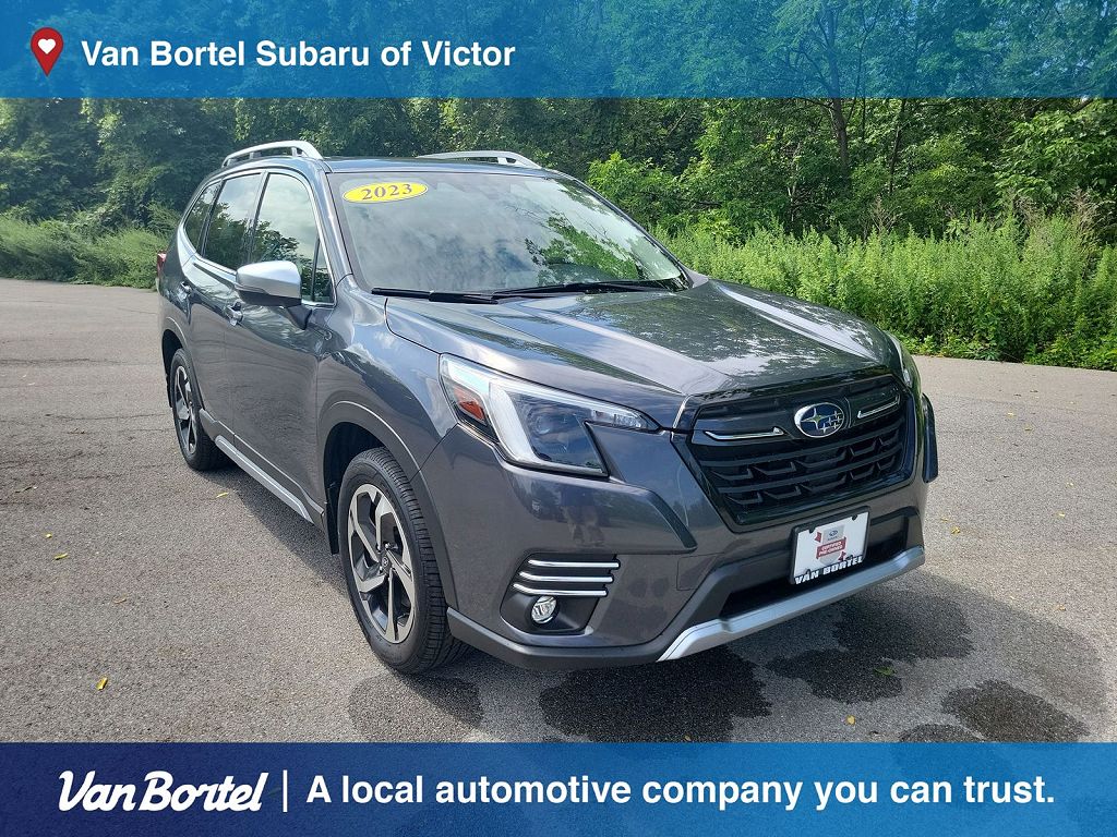 2023 Subaru Forester Touring